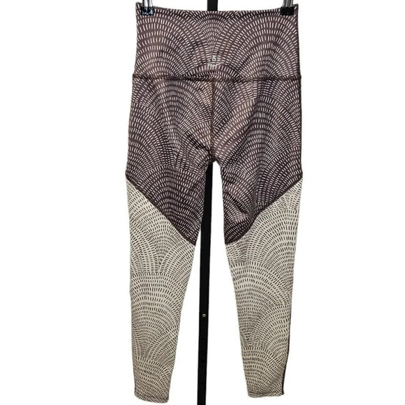Beyond Yoga Womens Lux High Waisted Angled Legging Size XS - Picture 3 of 8